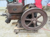 Fairbanks Morse 6-7 HP hit & miss engine