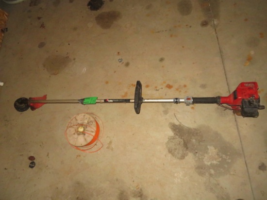 RedMax trimmer