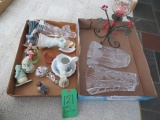 Vases, knickknacks
