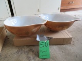 Pyrex bowls
