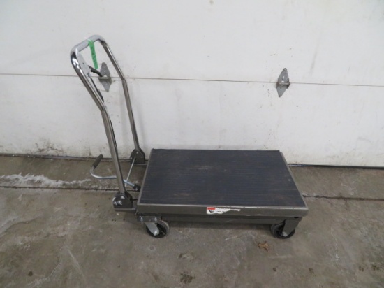 Haul Master table cart