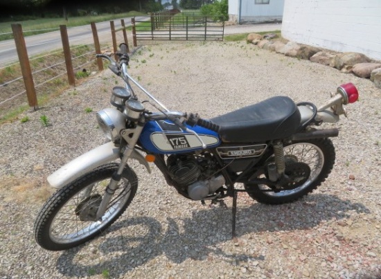 1976 Yamaha Enduro 175 Dirtbike