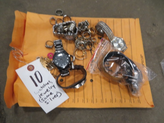 Lot of watches and jewelry