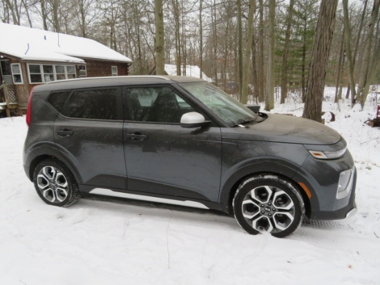 2021 Kia Soul X-Line Crossover SUV - LOW MILES!