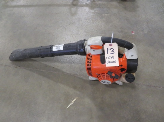 Stihl BG86 leaf blower