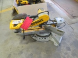 DeWalt sliding compound miter saw