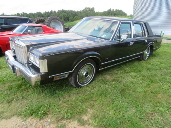 1986 Lincoln Town Car