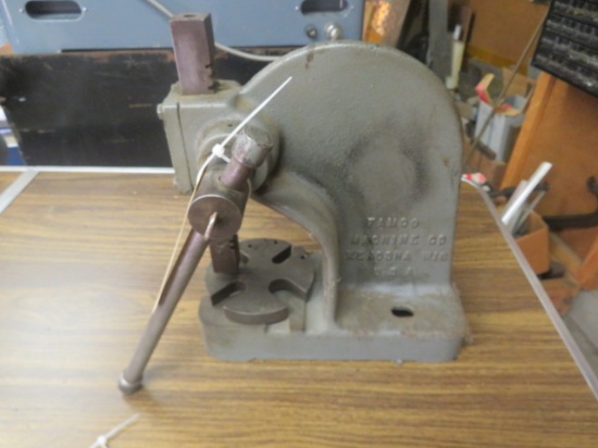 Famco Arbor press