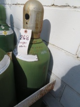 (1) Oxygen Gas tank