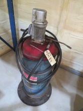 Grease dispenser