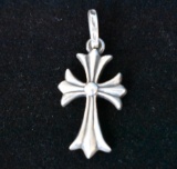 CHROME HEARTS CROSS PENDANT!