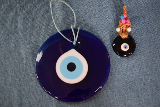 EYES ON YOU! GLASS ART!