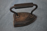 ANTIQUE SOLID CAST IRON 5 1/2