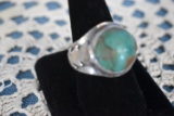 LARGE SILVER AND TURQUOISE RING!