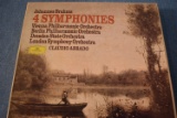 4 SYMPHONIES JOHANNES BRAHMS!