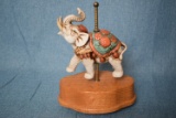 MUSICAL ELEPHANT CAROUSEL!