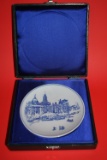 EARLY COLLECTOR PLATE IN PRESENTATION BOX!