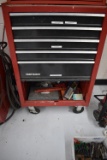 CRAFTSMAN ROLL AROUND TOOL BOX!