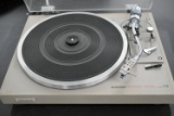 PIONEER TURNTABLE!