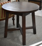 ROUND END TABLE!