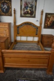 AMAZING 4 POSTER BED!