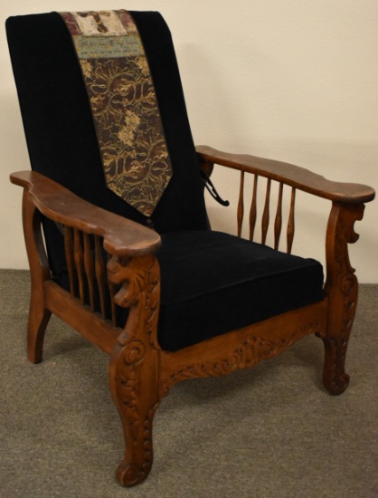 EXQUISITE MORRIS CHAIR!