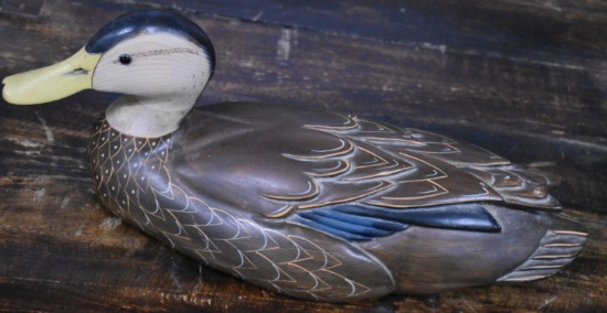 INCREDIBLE LARGE CARVED DUCK!