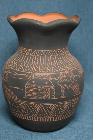 AMAZING NAVAJO POT!