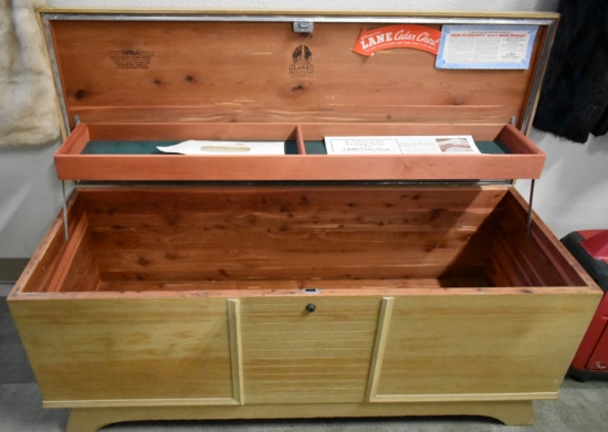 LANE CEDAR CHEST!