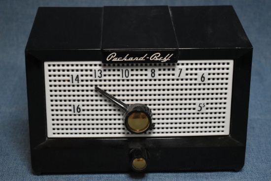 MID CENTURY RADIO