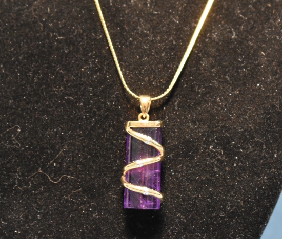 AMETHYST & GOLD PENDANT!