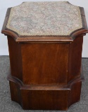 EARLY 19TH CENTURY COMMODE STOOL!