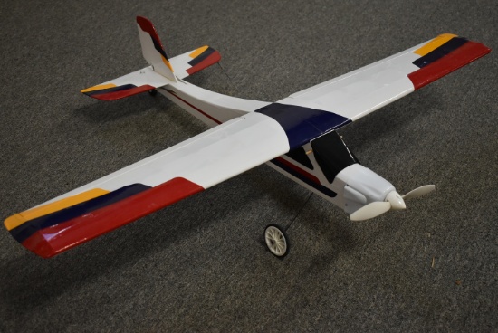 WHITE, RED, BLUE, YELLOW ELCTRIC MOTOR PLANE!