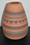 STUNNING NAVAJO VASE!