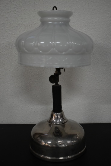VINTAGE GAS LAMP!