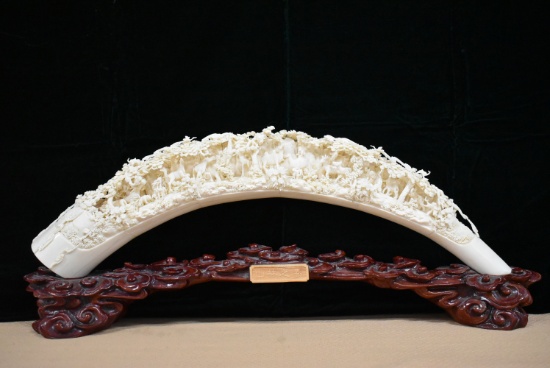 MUSEUM QUALITY CARVING!