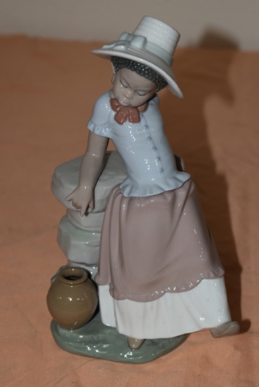 LLADRO " STEPPIN'S TIME"