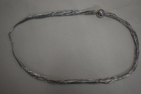 LIQUID SILVER NECKLACE!