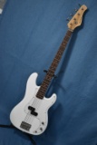 ARCHER BASS GUITAR!!