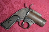 WWII SIGNAL FLARE GUN!!!