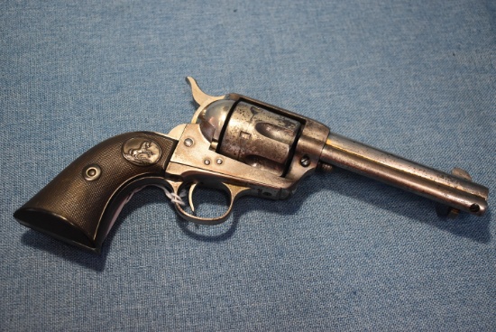 FIREARM/GUN COLT REVOLVER!! H 568