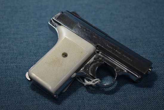 FIREARM/GUN RECK P8 !! H 637