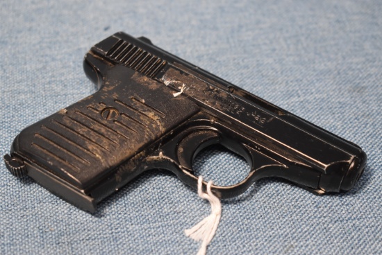 FIREARM/GUN JENNINGS J-22 !! H 634