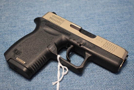 FIREARM/GUN DIAMONDBACK DB380!! H 369