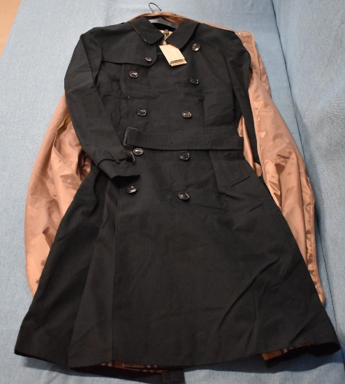 BURBERRY LONG KENSINGTON TRENCH COAT!!!