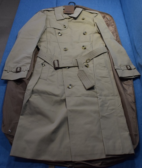 BURBERRY LONG KENSINGTON TRENCH COAT!!