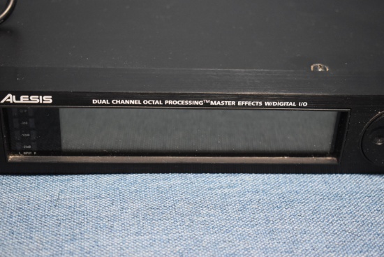 ALESIS QUADRAVERB 2!!