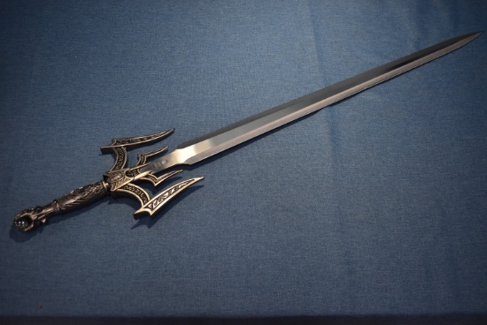 KIT RAE FANTASY SWORD!!