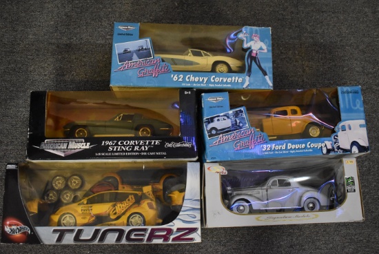 NIB DIE CAST!!!