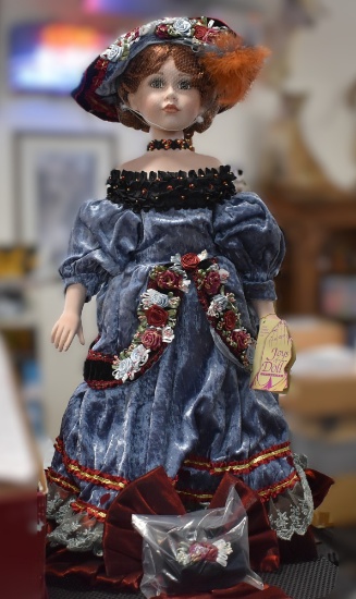 COLLECTOR DOLL IN BOX!!